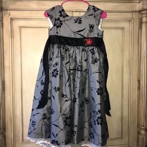Girls size 10 dress